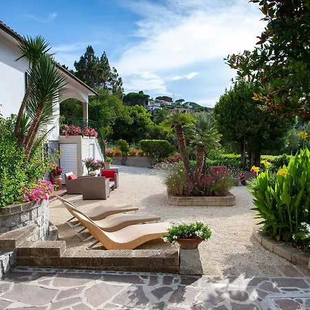 Boutique Ilio SantʼAndrea
