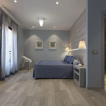 Boutique Ilio Hotel 3*